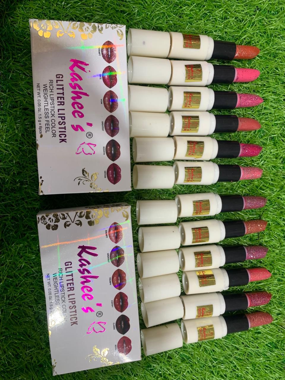 Kashee’s GILITER LIPSTICKS